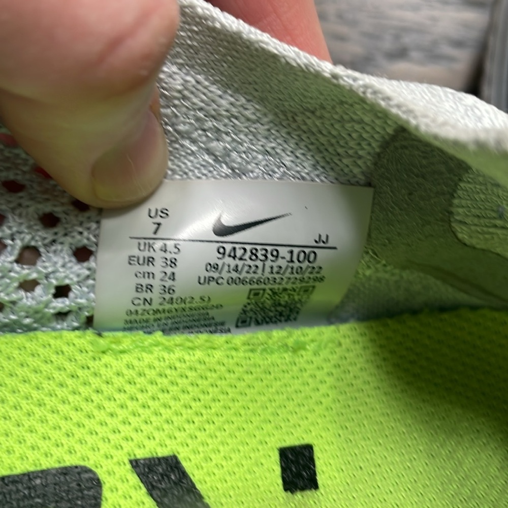 Nike Free Run Flyknit 2018 - Picture 5 of 5